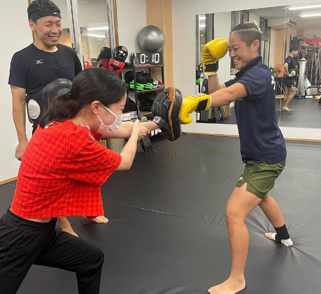 ミット持ち体験!!の掲載画像